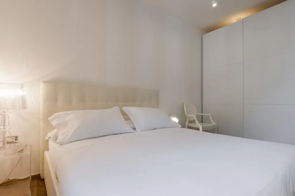 Apartament Fifty Eight Suite Milan Center