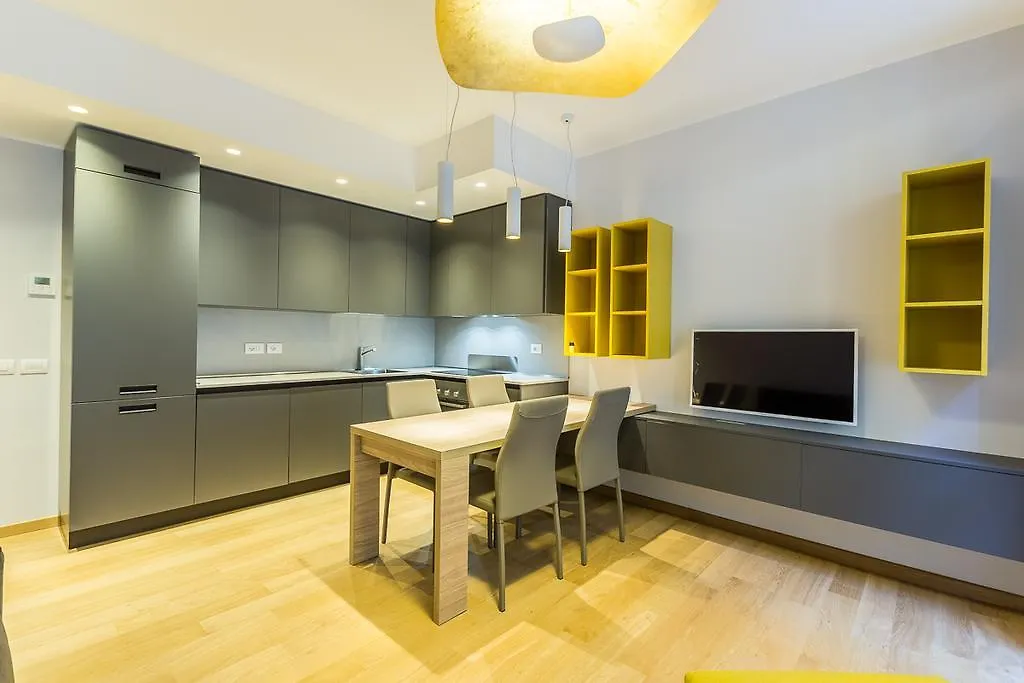 Fifty Eight Suite Milan Center 0*,