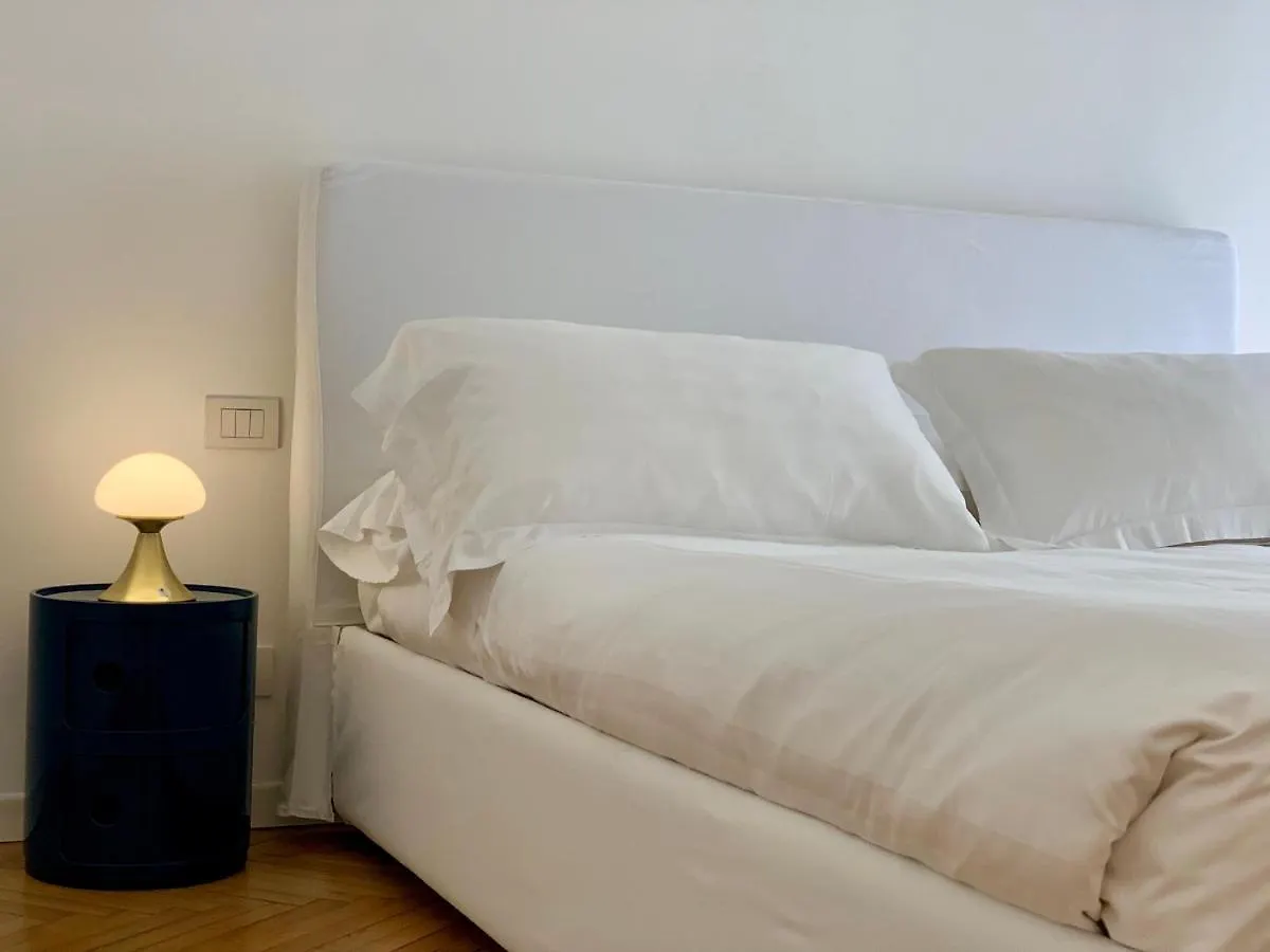 Fifty Eight Suite Milan Center Apartament